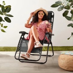 2 броя Сгъваем стол/шезлонг с ПОДАРЪК възглавница и поставка за смартфон и напитки